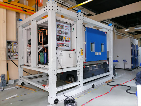 三綜合振動試驗臺(圖1) 三綜合振動試驗臺(圖1)